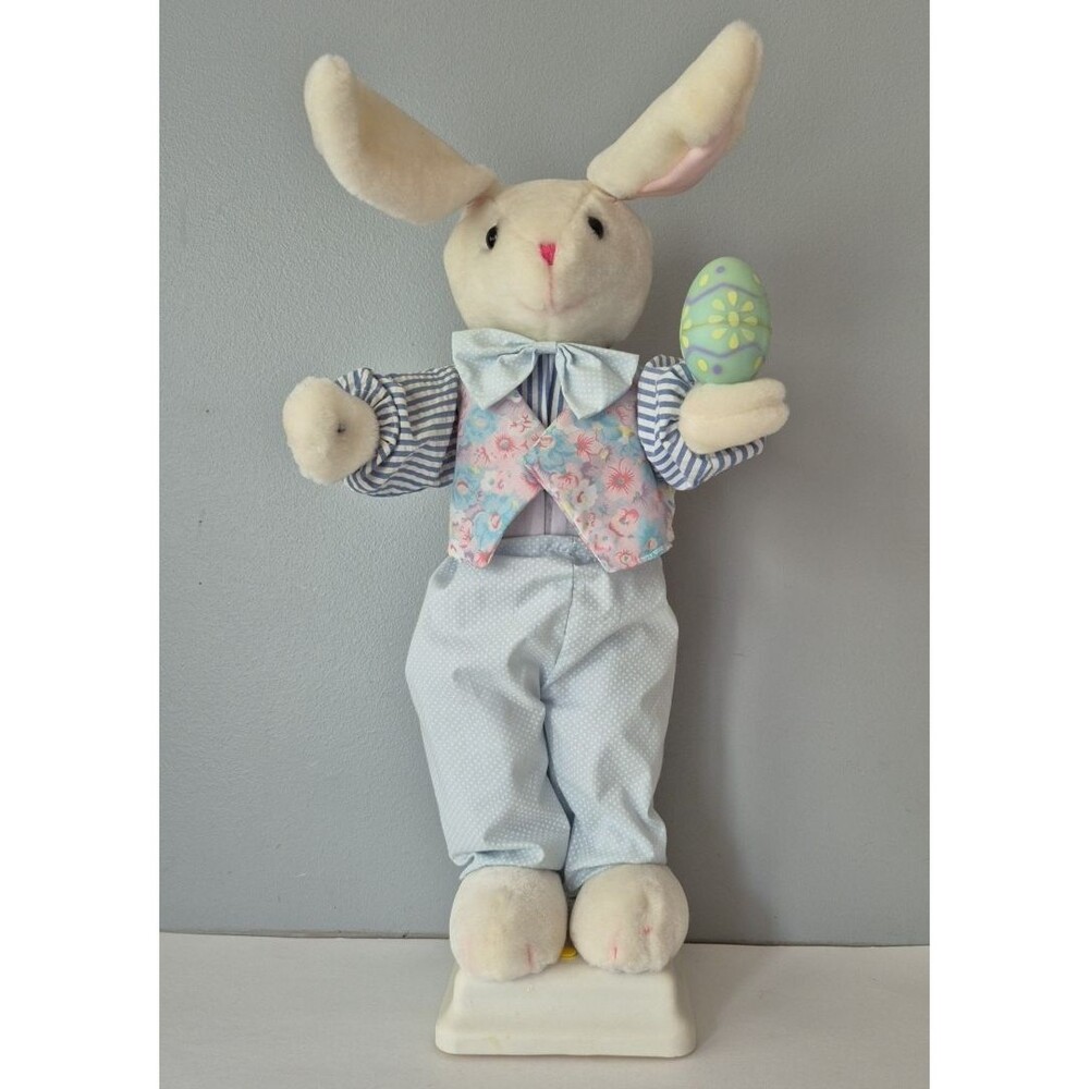 Gemmy Industries Talking Dancing Tall White Standing Easter Bunny Decor VTG 1995